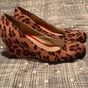 Leopard suede wedges by Chinese Laundry